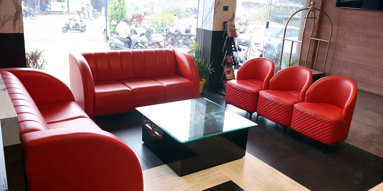 Bijwerkstift voor leren meubels