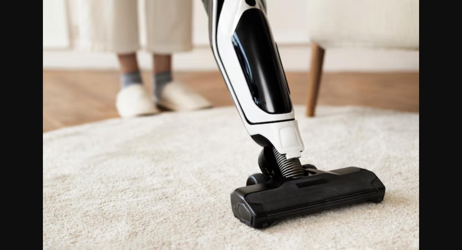 Vloerkleed reinigen met stofzuiger tapijt schoonmaken
