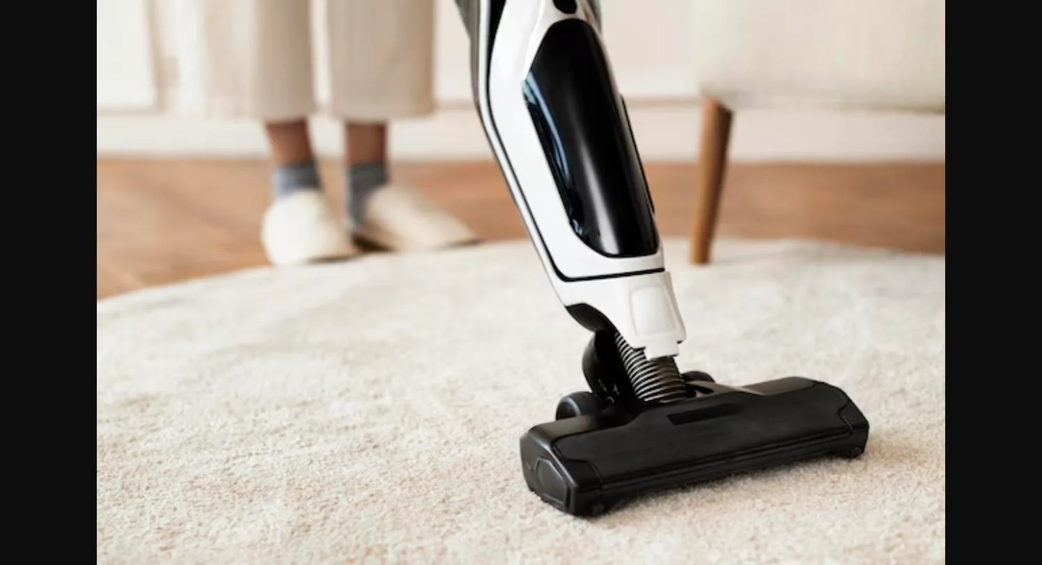 Vloerkleed reinigen met stofzuiger tapijt schoonmaken